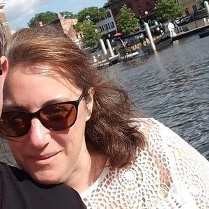 Meet your Posher, Lynne